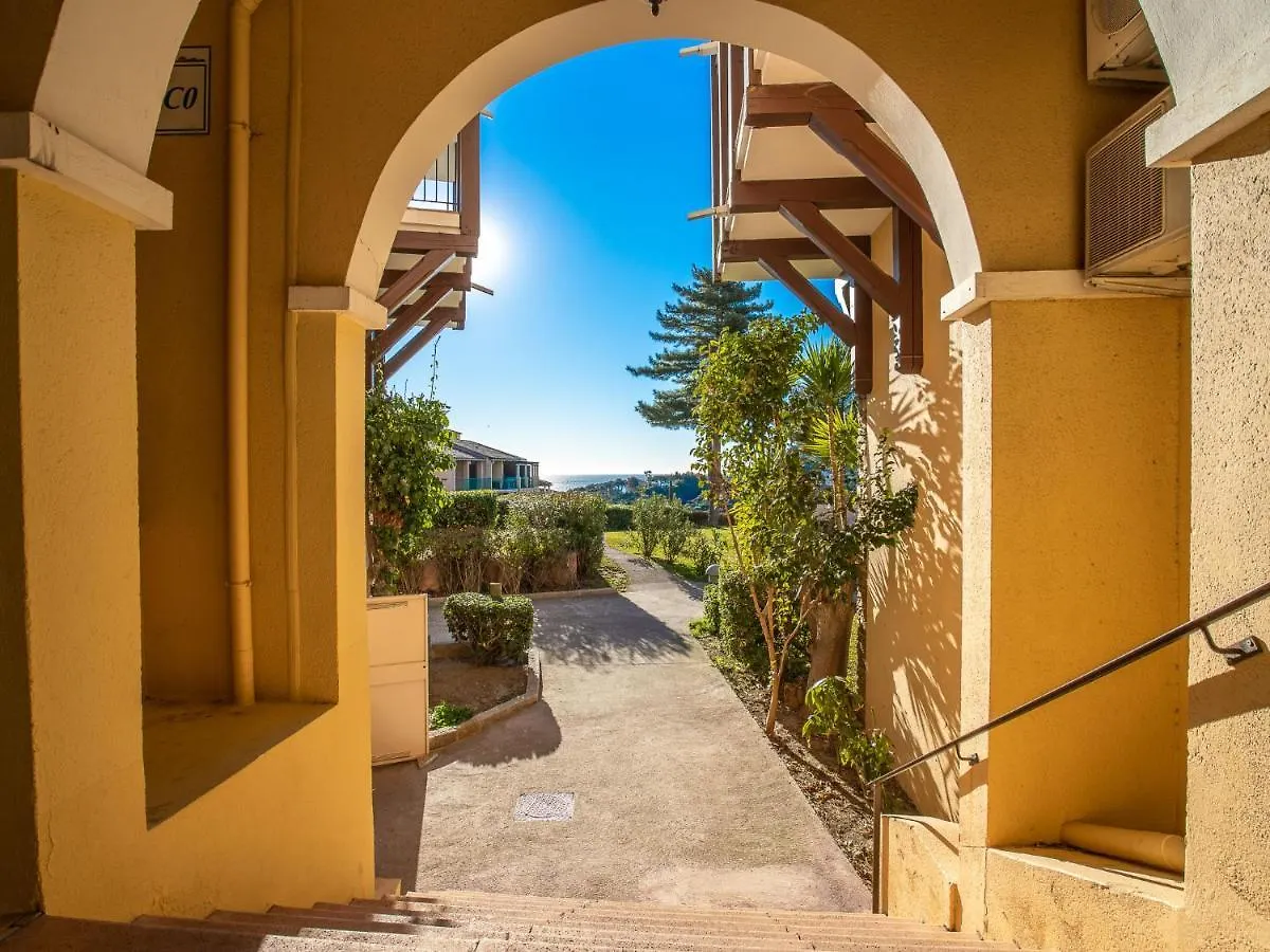 Saint-Raphaël Studio Village Cap Esterel - Le Village-19 By Interhome