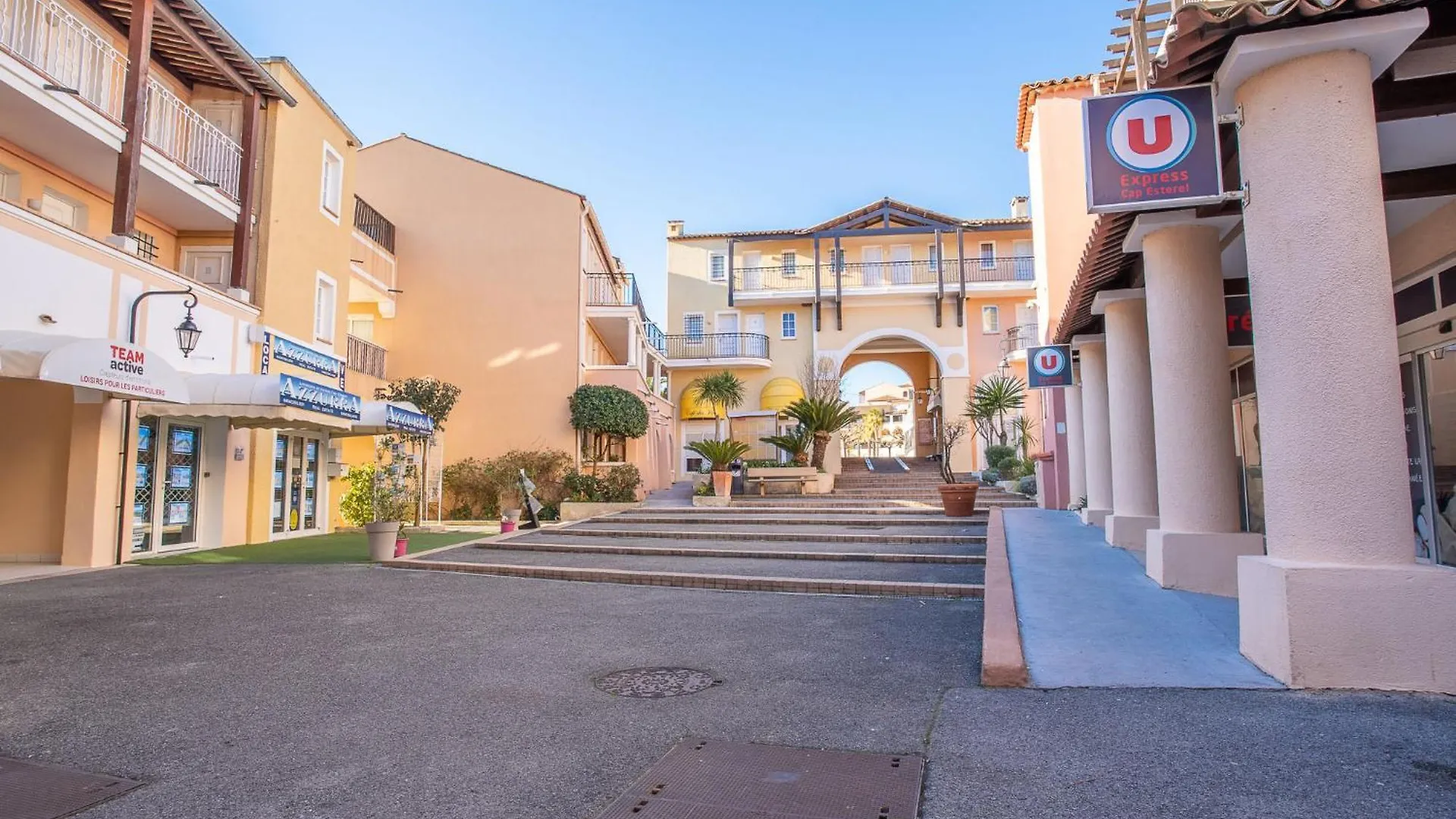 Studio Village Cap Esterel - Le Village-19 By Interhome Saint-Raphael